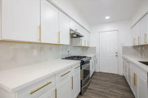 2922 Knotty Oaks Trail Houston TX 77045
