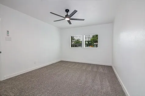 2922 Knotty Oaks Trail Houston TX 77045
