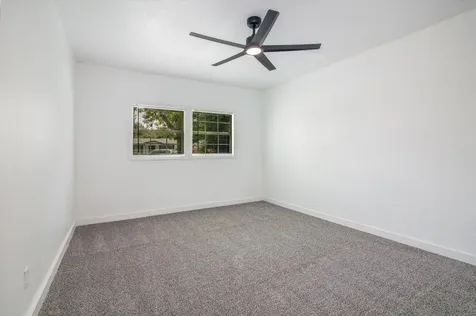 2922 Knotty Oaks Trail Houston TX 77045