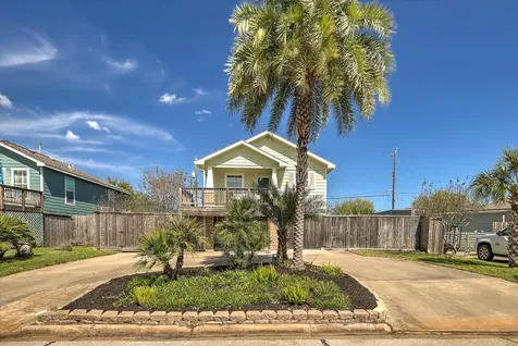 1618 Bayou Shore Drive Galveston TX 77551