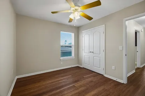 1618 Bayou Shore Drive Galveston TX 77551