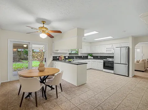 31307 Antonia Lane Tomball TX 77375
