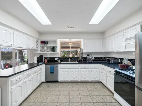 31307 Antonia Lane Tomball TX 77375