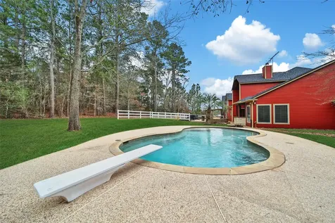 20011 Hilltop Ranch Drive Montgomery TX 77316