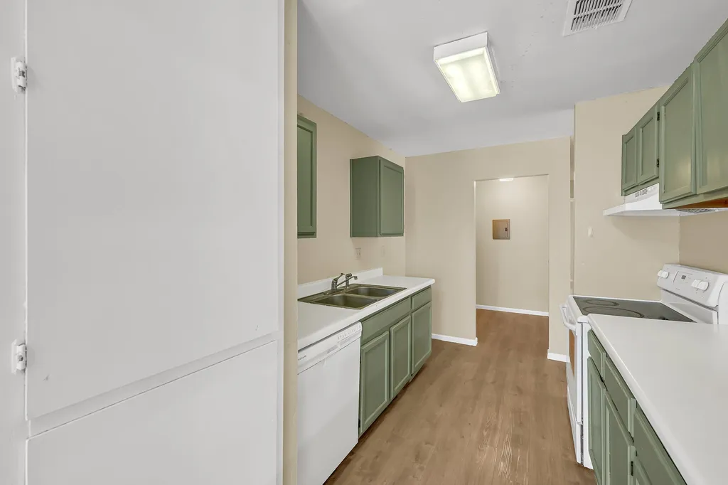 1325 Bayou Drive San Antonio TX 78245