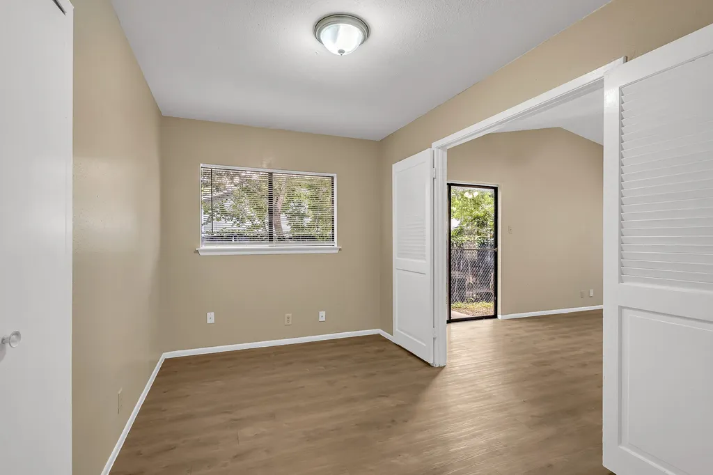1325 Bayou Drive San Antonio TX 78245