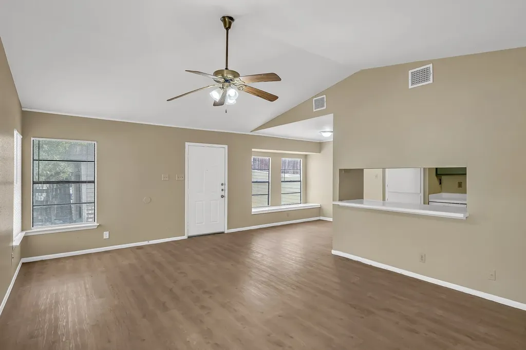 1325 Bayou Drive San Antonio TX 78245