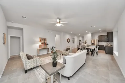 101 Bayou Bend Court Angleton TX 77515