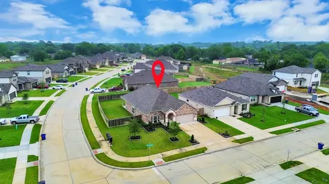 101 Bayou Bend Court Angleton TX 77515