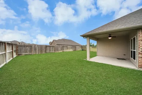 101 Bayou Bend Court Angleton TX 77515