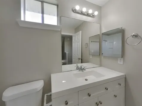 3210 Kelling Street Houston TX 77045