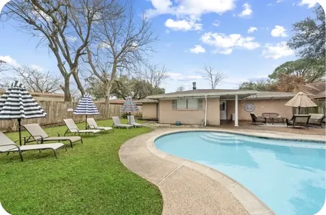 716 San Jacinto Avenue Texas City TX 77590