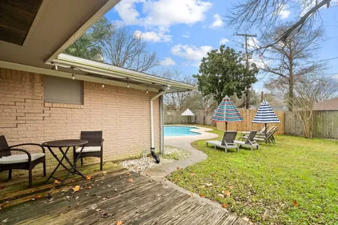 716 San Jacinto Avenue Texas City TX 77590