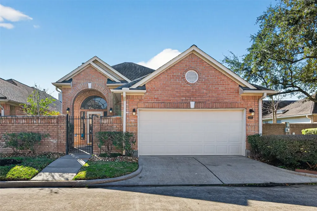 8023 Oakwood Hollow Street Houston TX 77040