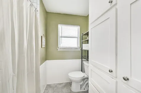 2011 N Palm Court Pasadena TX 77502