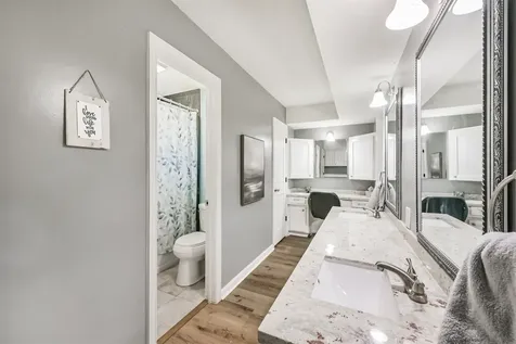 2011 N Palm Court Pasadena TX 77502