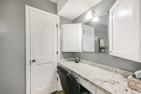 2011 N Palm Court Pasadena TX 77502