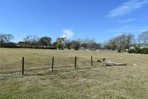 7813 Clodine Road Houston TX 77083