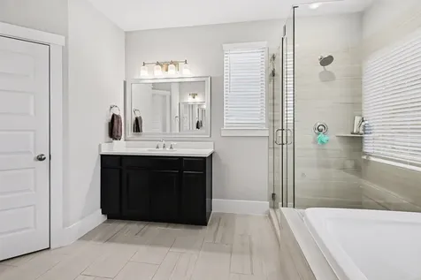 2007 Tarfite Place Houston TX 77077