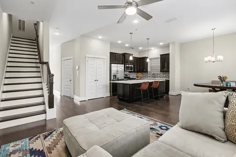 2007 Tarfite Place Houston TX 77077