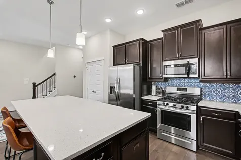 2007 Tarfite Place Houston TX 77077
