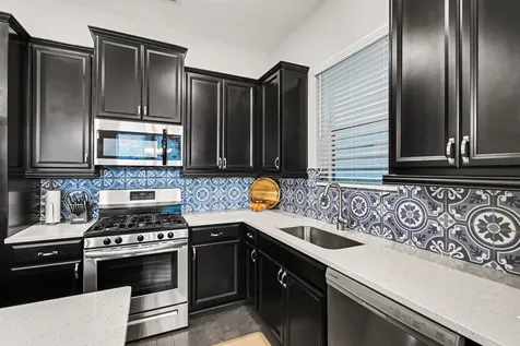 2007 Tarfite Place Houston TX 77077