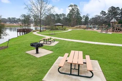 277 Stalwart Hill Trail Magnolia TX 77354