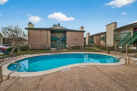 1516 Bay Area Boulevard H10 Houston TX 77058