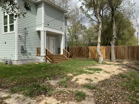 2509 S Grand Boulevard A Pearland TX 77581