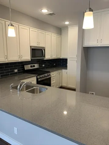 2509 S Grand Boulevard A Pearland TX 77581
