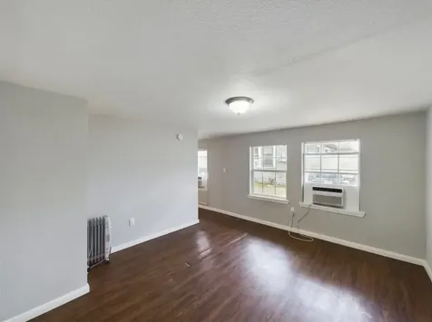 607 Enid Street 1/2 2 Houston TX 77009