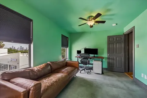 5201 Cornish Street Houston TX 77007