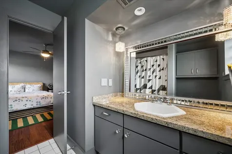 5201 Cornish Street Houston TX 77007