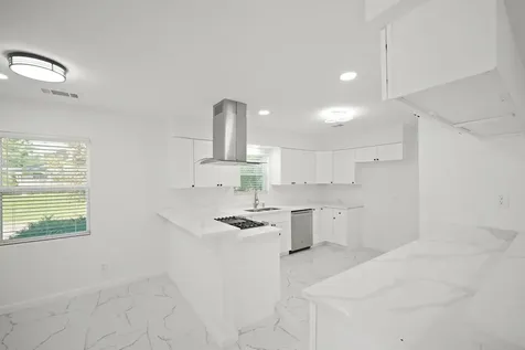5943 Greenmont Drive Houston TX 77092