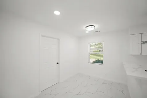 5943 Greenmont Drive Houston TX 77092