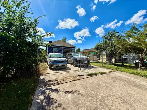 7808 Avenue F Houston TX 77012