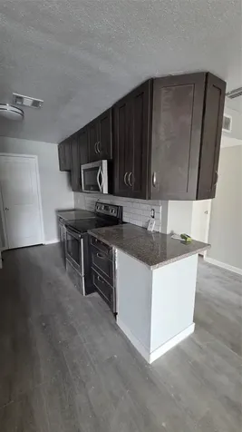18800 Egret Bay Boulevard 106 Houston TX 77058