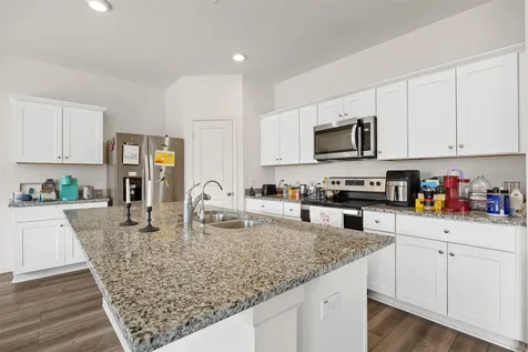 7826 Pink Dahlia Drive Houston TX 77016