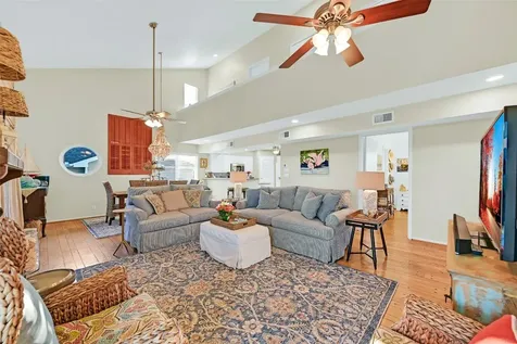 14037 Grambo Boulevard Galveston TX 77554