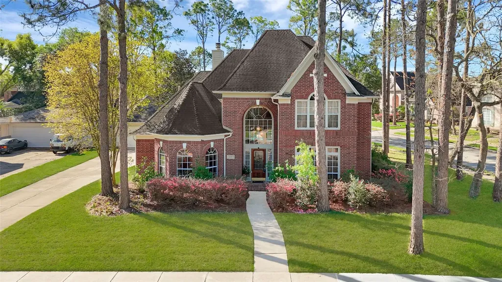4110 Walnut Pond Drive Houston TX 77059
