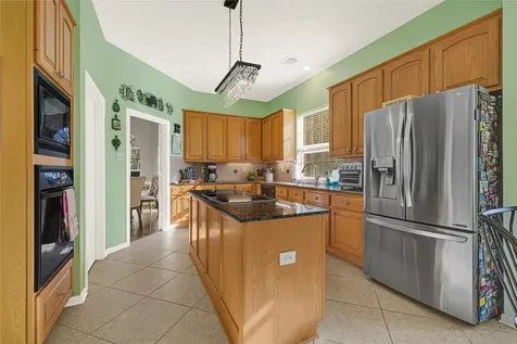 4110 Walnut Pond Drive Houston TX 77059