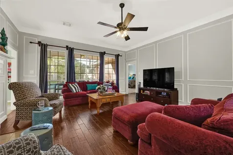 4110 Walnut Pond Drive Houston TX 77059