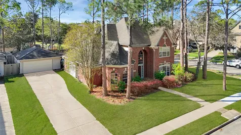 4110 Walnut Pond Drive Houston TX 77059