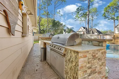 4110 Walnut Pond Drive Houston TX 77059