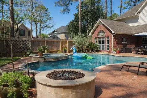 4110 Walnut Pond Drive Houston TX 77059