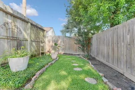 12206 Burgoyne Drive Houston TX 77077