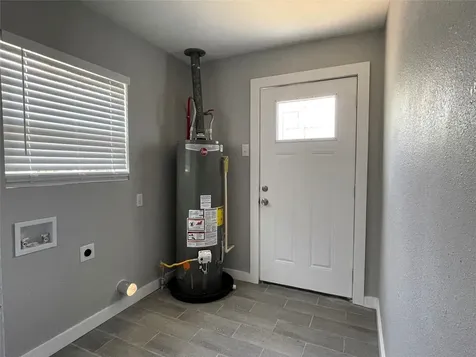 1701 40th Street Galveston TX 77550