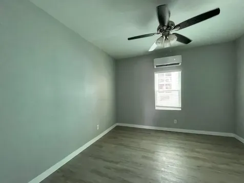 1701 40th Street Galveston TX 77550