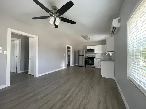 1701 40th Street Galveston TX 77550