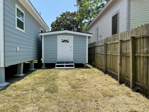1701 40th Street Galveston TX 77550